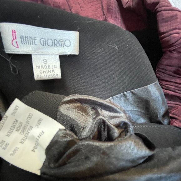 Anne Giorgio Women's Black with Ruffle Collar Crop Blazer Jacket Size Small - Picture 3 of 7